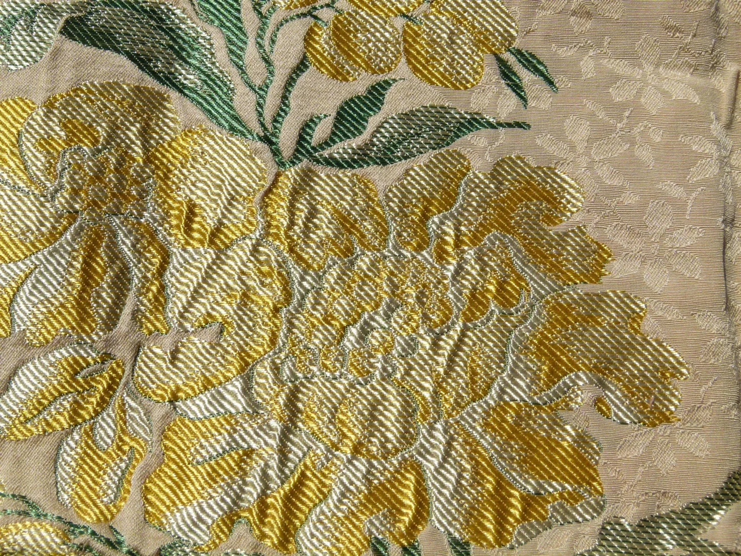 Scalamandre LELIEVRE Paris Silk Lampas Floral Brown 26"x26"