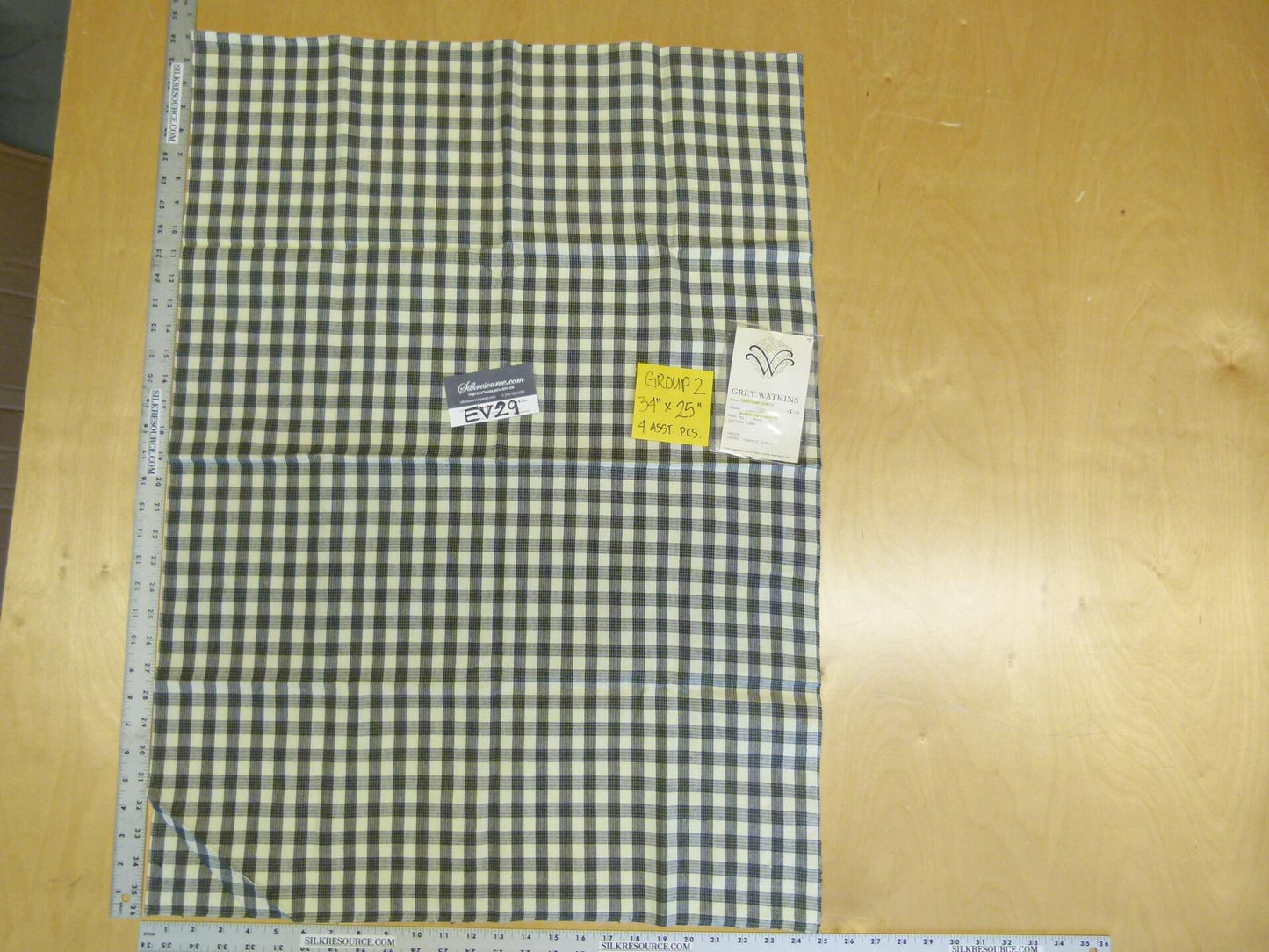 5 EV29 Scalamandre Grey Watkins Chatham Check Green/Off-White Cotton 4 Assorted Pieces 34"x25"
