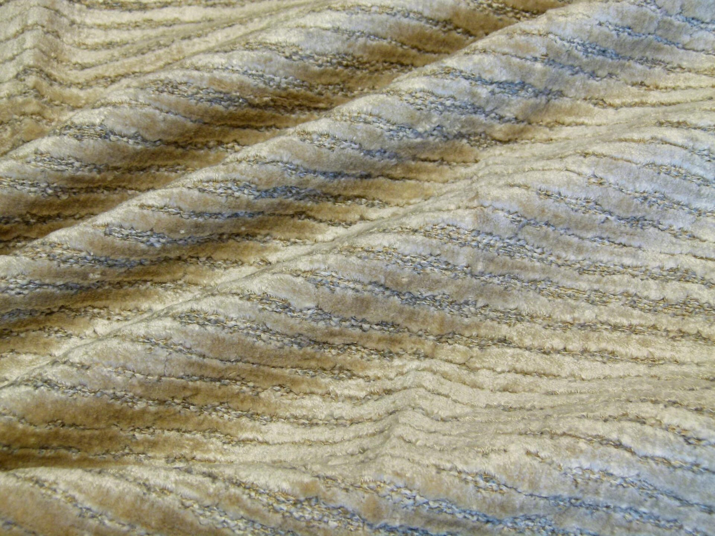 21 EV29 Scalamandre Old World Weavers Atira Sand Gray Cut Velvet Stripe 4 Pieces