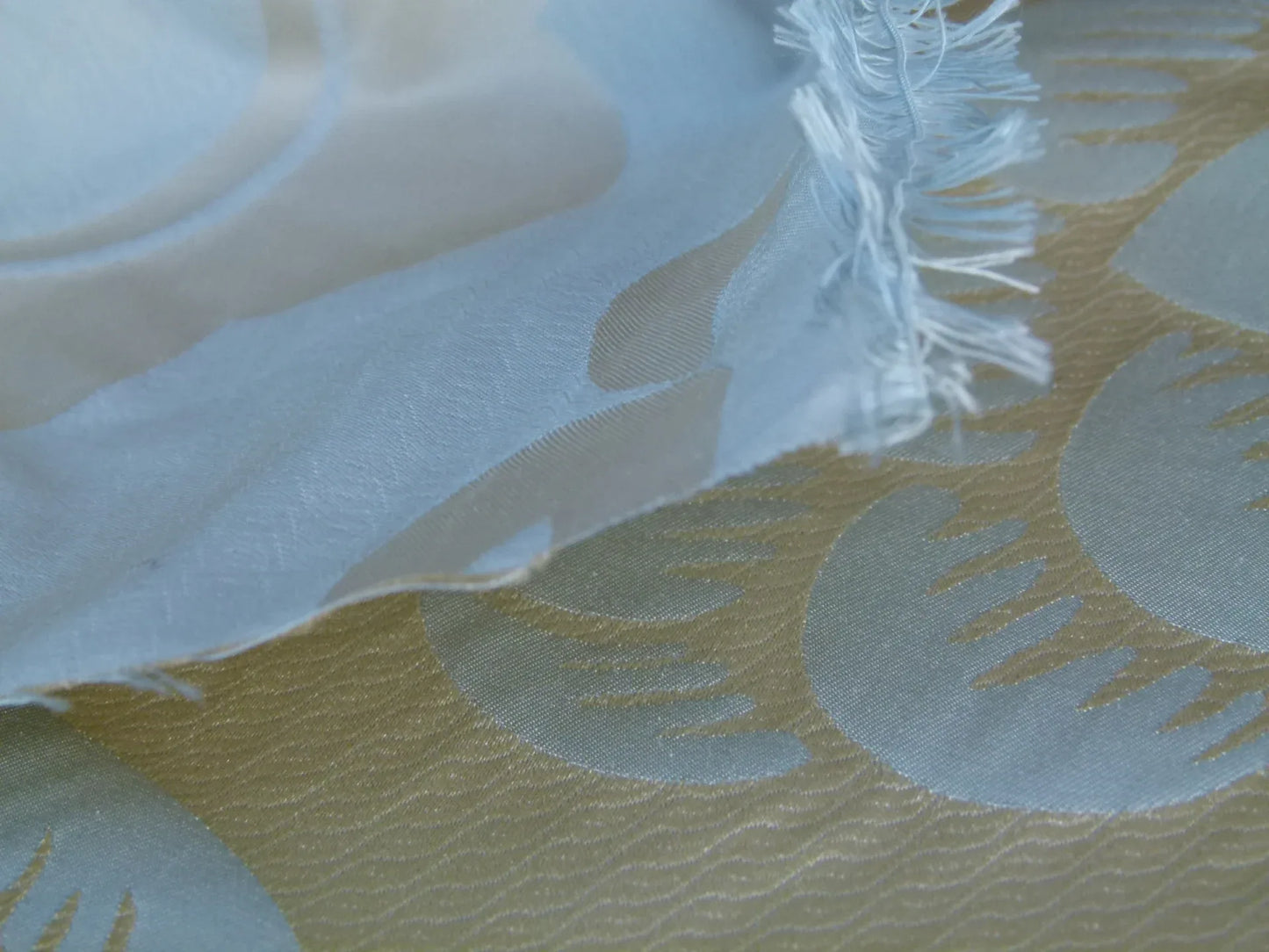 Old World Weavers 100% Silk Damask Carlsten Blue Aqua Arts &amp; Crafts MSRP USD 278/Y