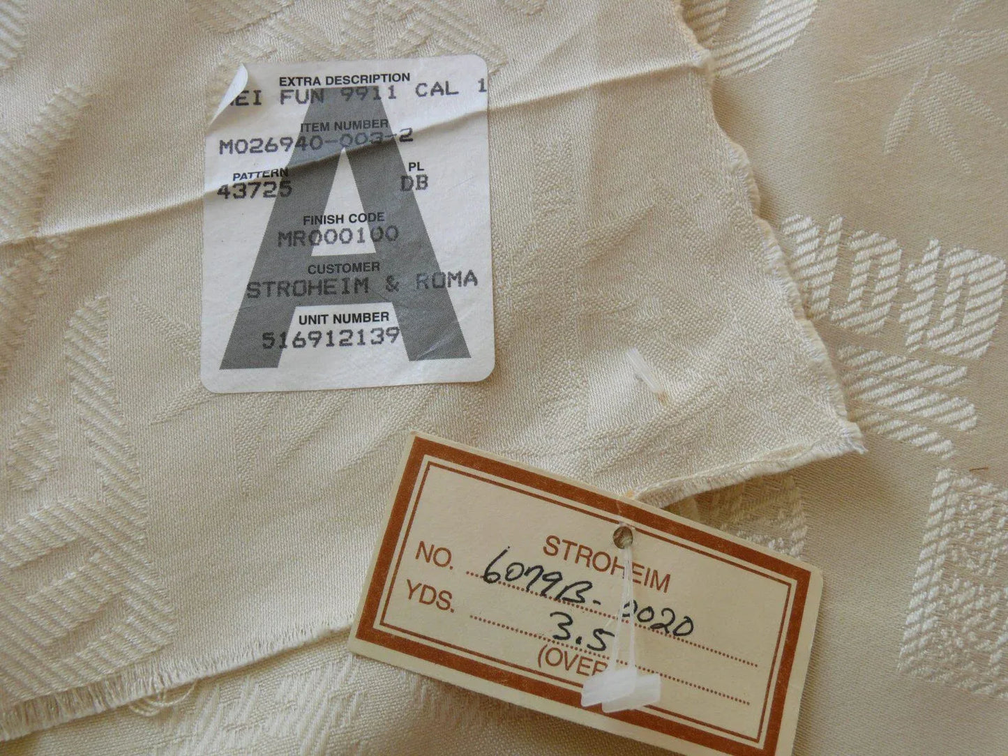 3 Yards Stroheim & Romann Chinese Character White Cream Butter Cotton/cotton Blend