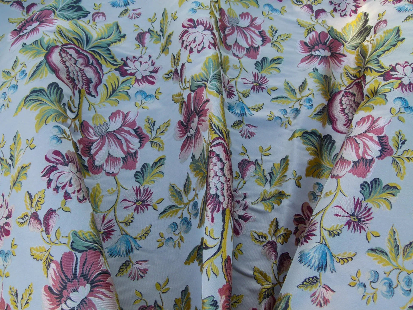 Scalamandre Length 2.4Y Seicento Peony Pomegranate Silk Floral Red Green Yellow MSRP USD 1406/y