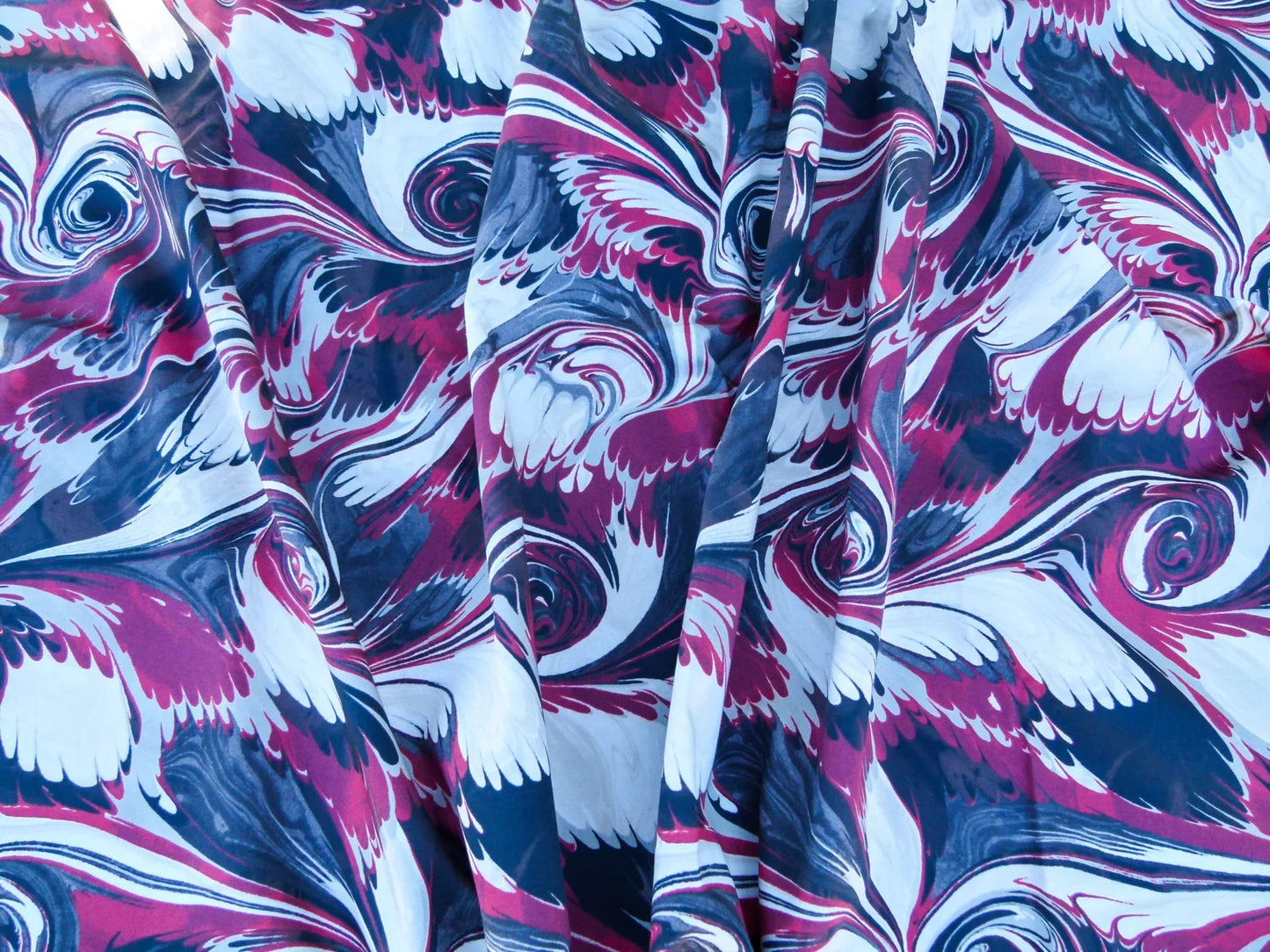 Scalamandre Length Jean Paul Gaultier 1.2Y Vogue Laque Print Pink Abstract  MSRP USD 400+/y