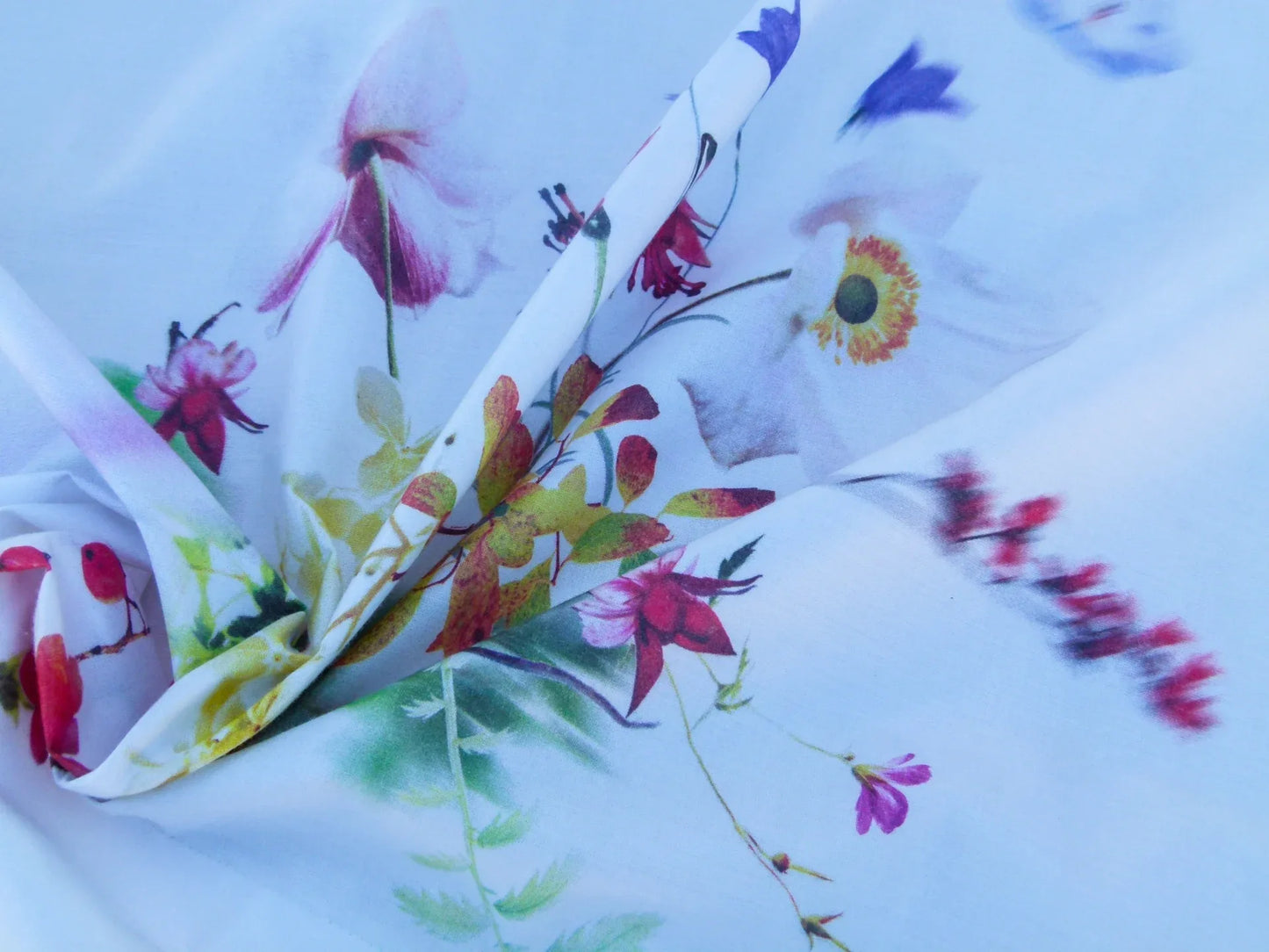 Scalamandre Length 2.4y Christian Fischbacher Sommerwind CS Summer Bouquet Fabric  MSRP USD 400+/y