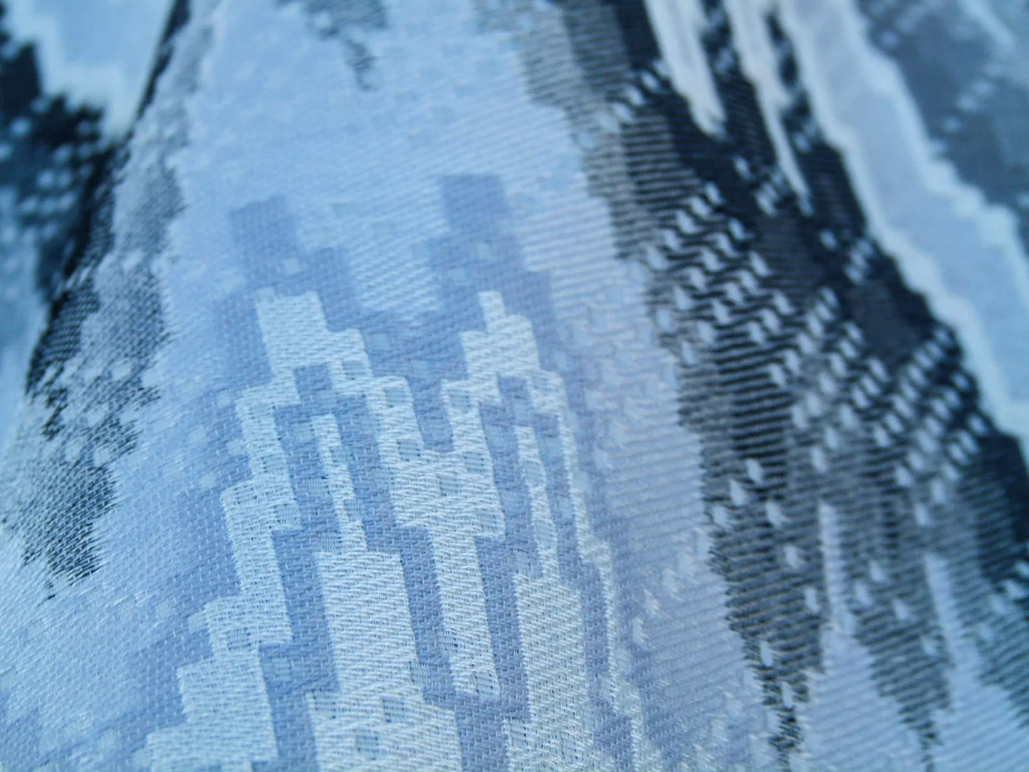 Scalamandre Length 1.2y Bargello Graphite Jacquard Gray White Chevron MSRP USD 282/yard