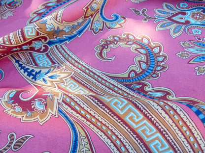 Scalamandre Length 1.2y Hudson Coral White Paisley Printed Cotton Sateen Belle Jardin Collection Fr France MSRP USD 216/y