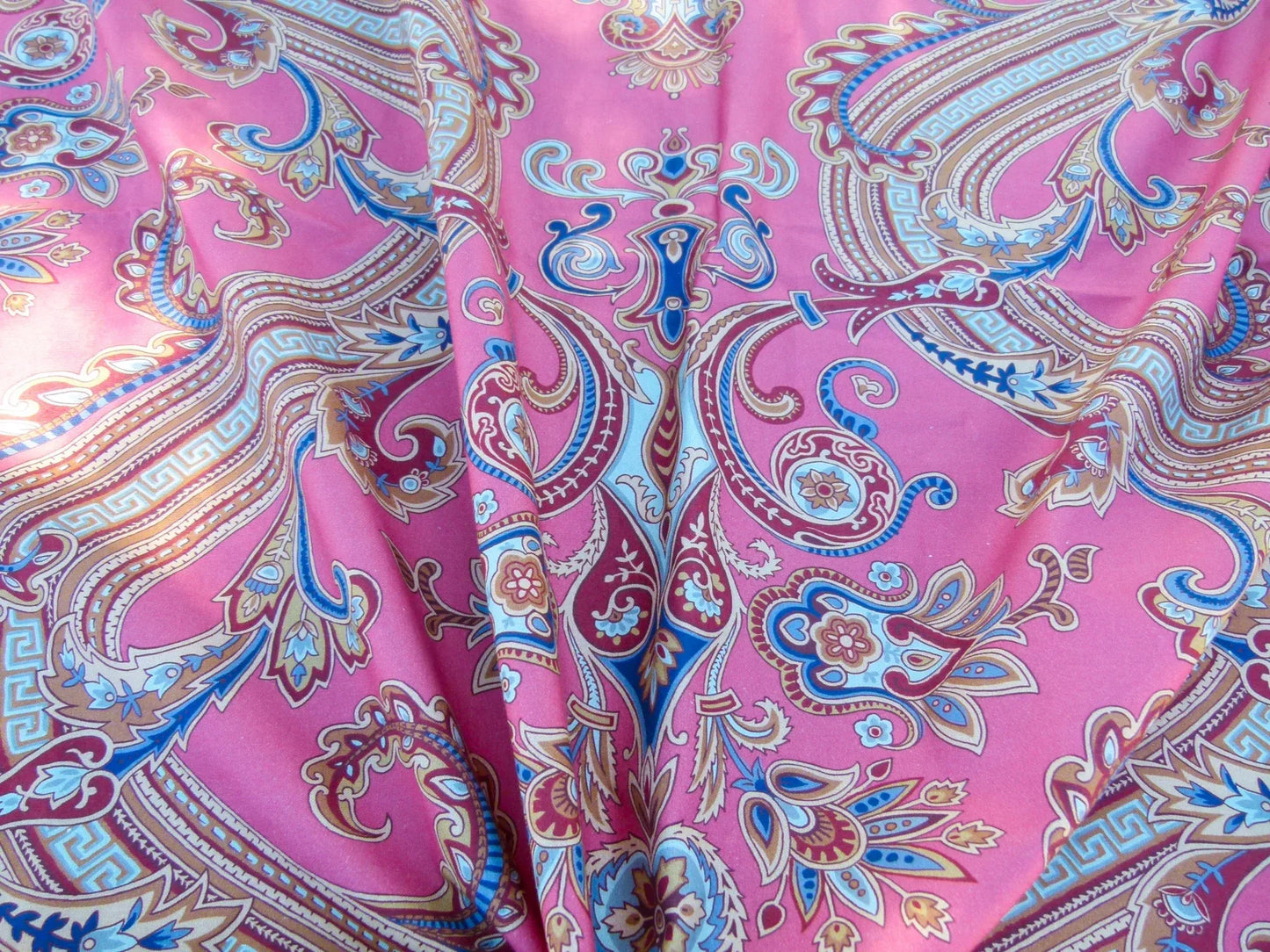 Scalamandre Length 1.2y Hudson Coral White Paisley Printed Cotton Sateen Belle Jardin Collection Fr France MSRP USD 216/y