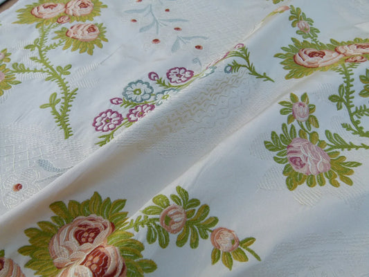 13 EV30 Square Scalamandre Rose Special Silk Lampas Peach Green on Cream White Botanical MSRP USD800+/y