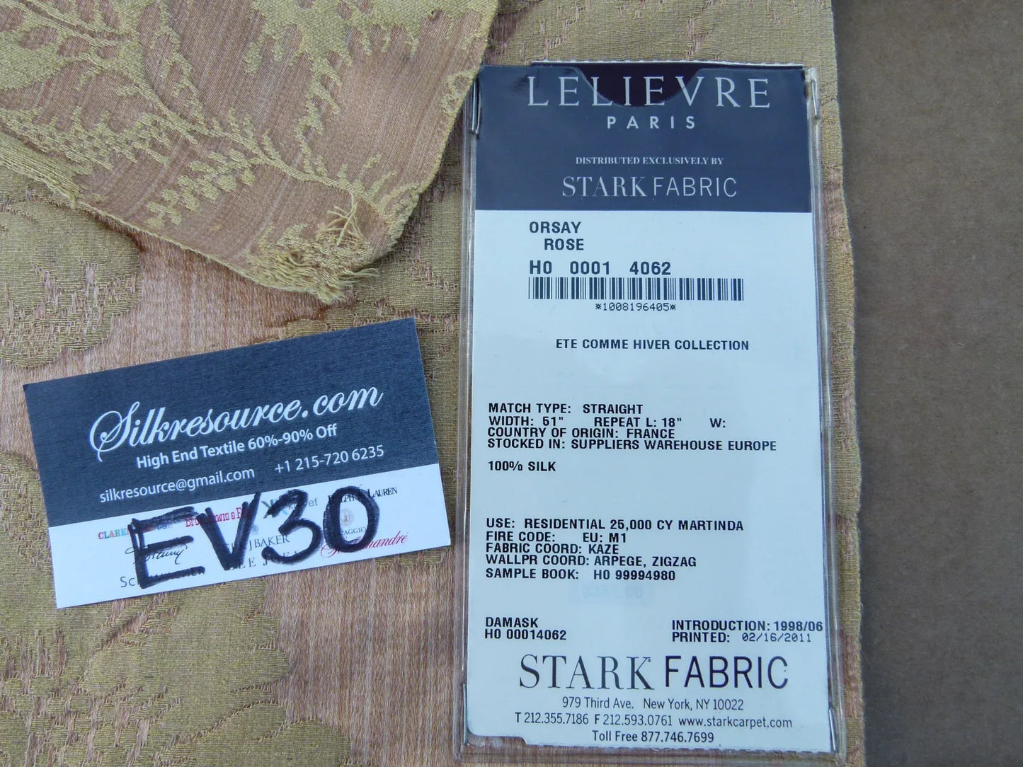 25 EV30 Scalamandre Lelievre Paris Orsay Rose Silk Damask Peach Gold Square 25x25 inches MSRP USD1000+/y