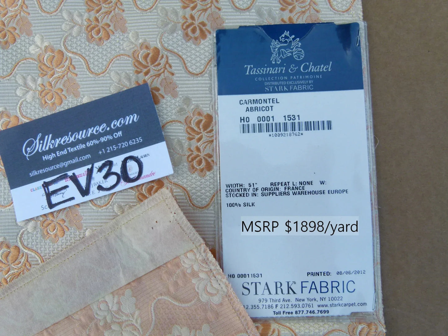 26 EV30 Scalamandre Tassinari and Chatel Carmontel Abricot Silk Square 25x25 inches MSRP USD1898+/y