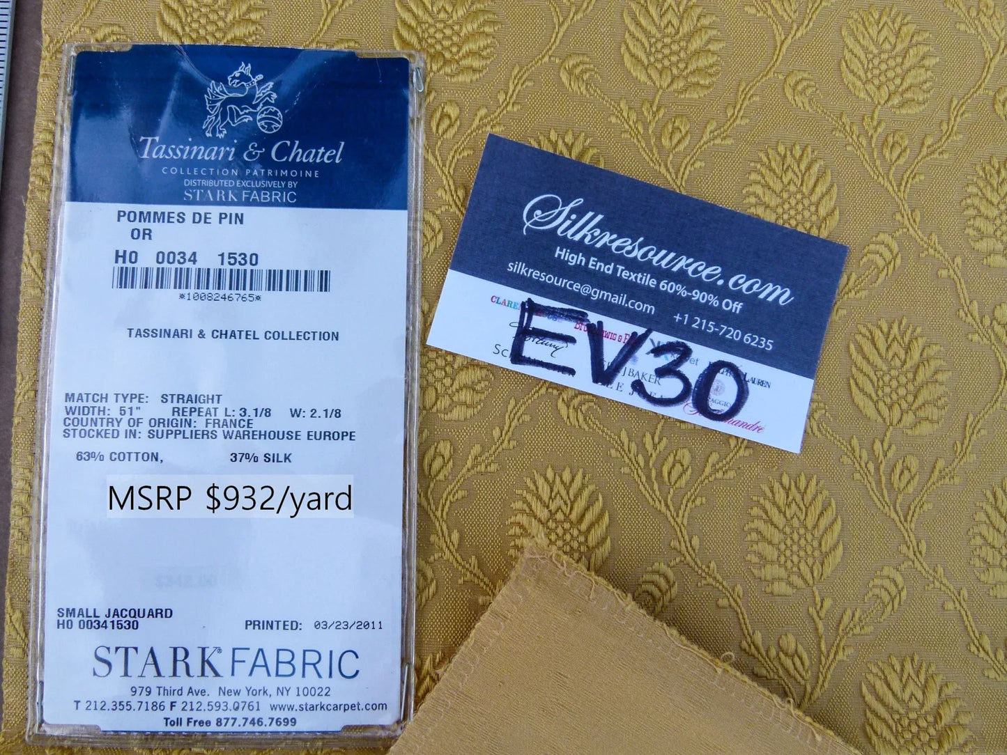 27 EV30 Scalamandre Tassinari and Chatel Pommes De Pin Or Yellow Botanical Square 23x25 inches MSRP USD932/y