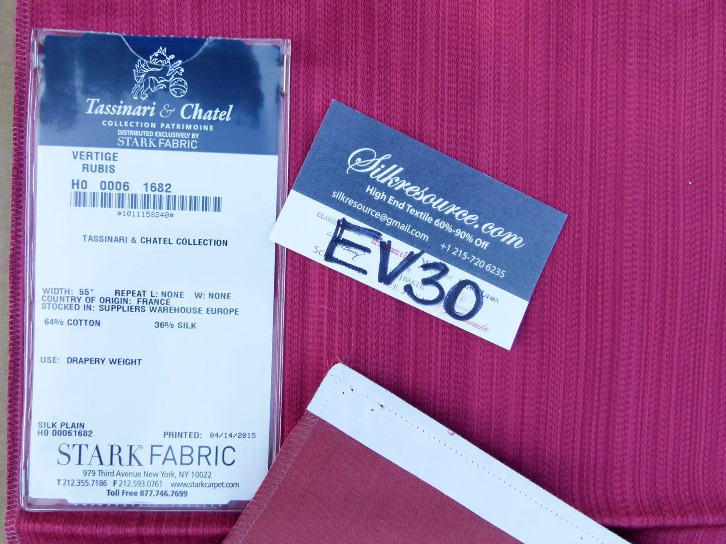 28 EV30 Scalamandre Tassinari and Chatel Vertige Rubis Pink Strie Solid Square 24x27 inches MSRP USD1310/y