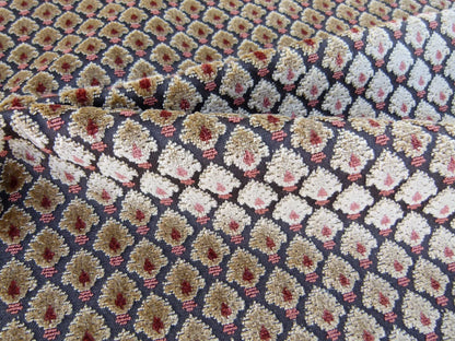 33 EV30 Scalamandre Old World Weaver Verrier Harvest Gold Black Diamond Ogee Square 26x26 inches MSRP USD668/y