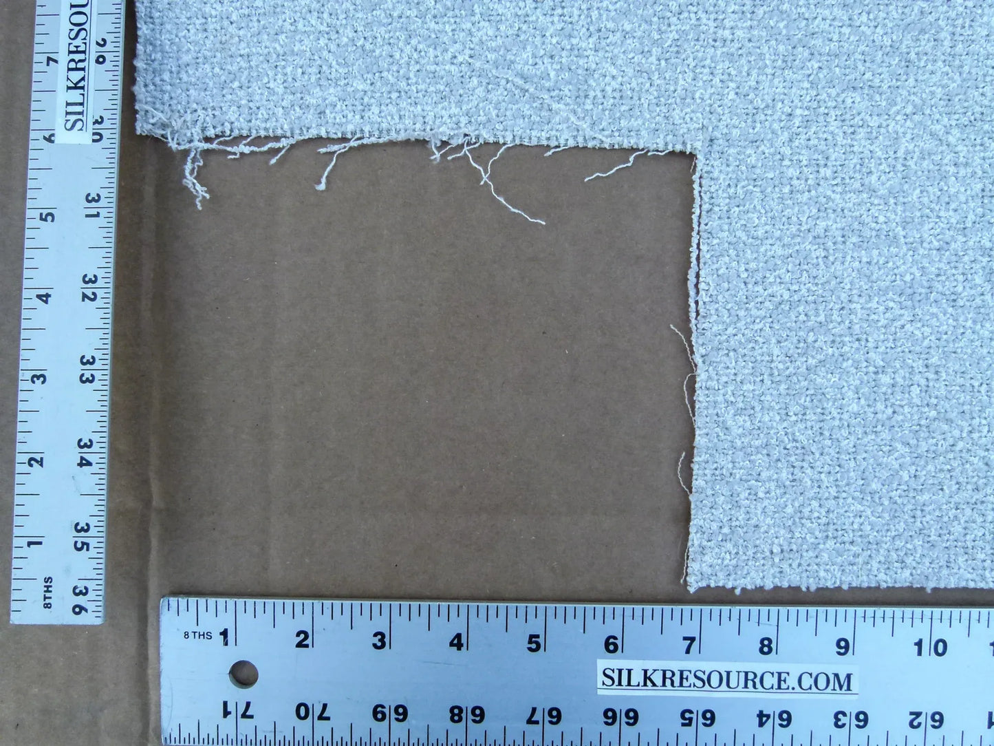 49 EV30 Scalamandre Lelievre Paris Granito Craie Texture Plain White Square MSRP USD379/y