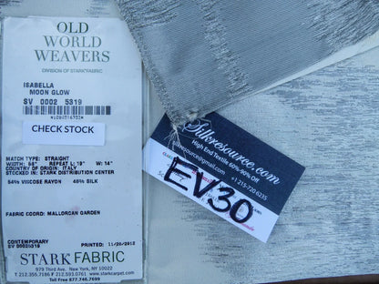 56 EV30 Scalamandre Old World Weavers Isabella Moon Glow Contemporary White Gray Square 22 x 27 inches MSRP USD428/y