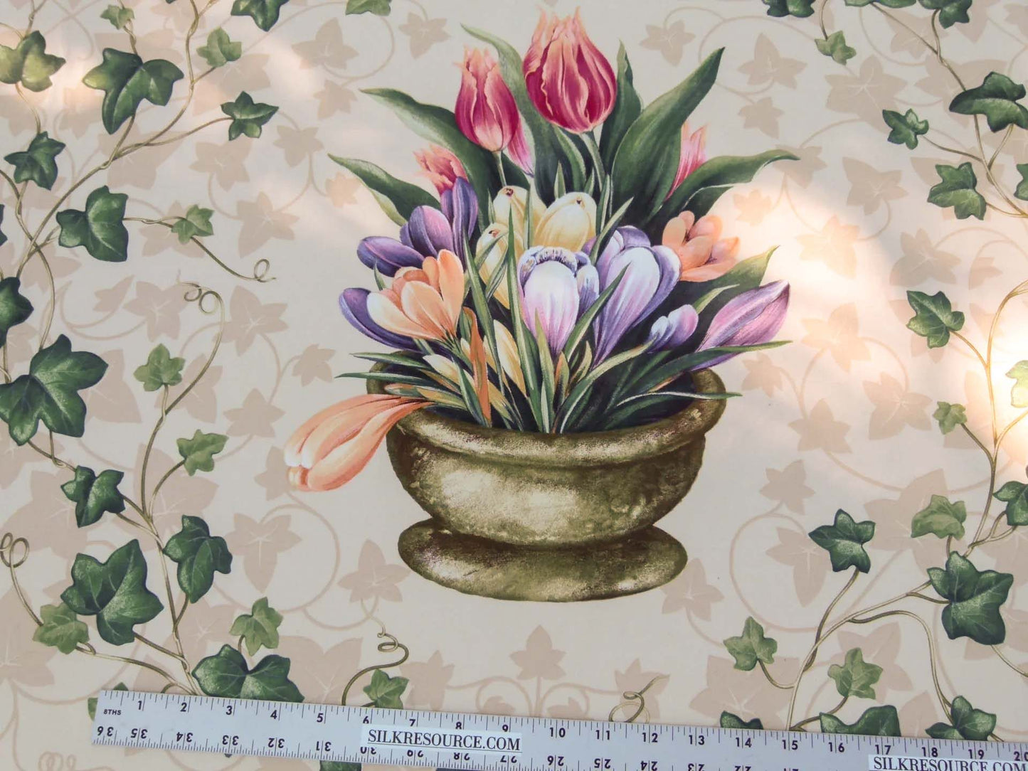 Scalamandre Folie Flamande Rose on Beige Botanic Illustration Rose Dalia Tulip Ivy Crocus Morning Glory 33-screen!  MSRP USD236/y
