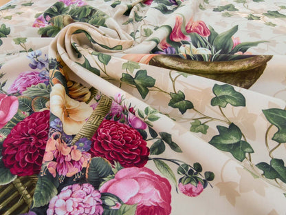 Scalamandre Folie Flamande Rose on Beige Botanic Illustration Rose Dalia Tulip Ivy Crocus Morning Glory 33-screen!  MSRP USD236/y