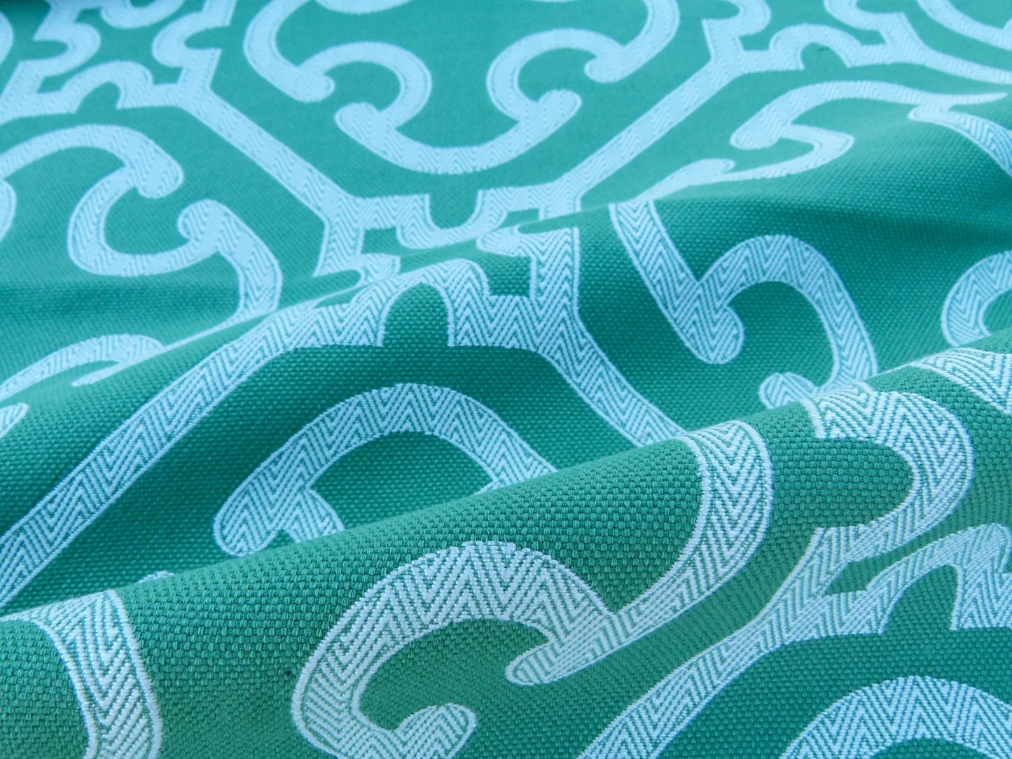 5 EV32 Square 26 x 27 inches Scalamandre Ailin Lattice Weave Jacquard Green White Geometric MSRP USD190+/y