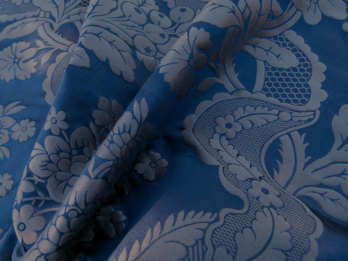 24 EV32 Square 24 x 25 inches Scalamandre Lelievre Paris Valencay - Le Nuit Silk Damask Blue Floral