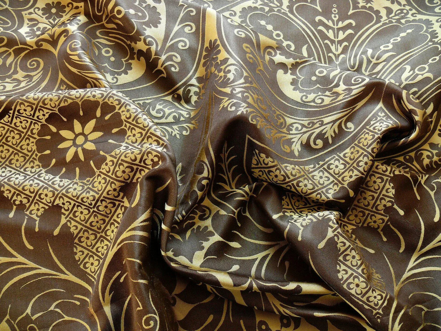 Beacon Hill Classy Chippendale 100%silk Brocade Chocolate