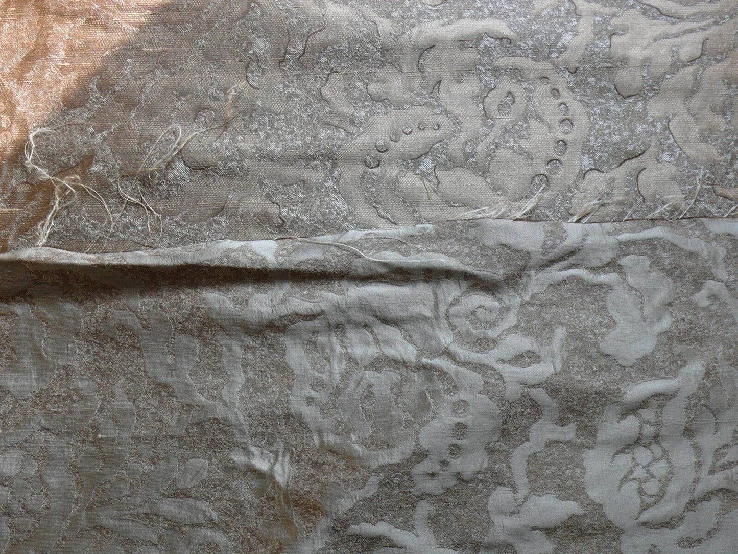 by yard 100% Silk Jacquard Papercut Pomegranate Flower "december" Silver Mid Century Strie