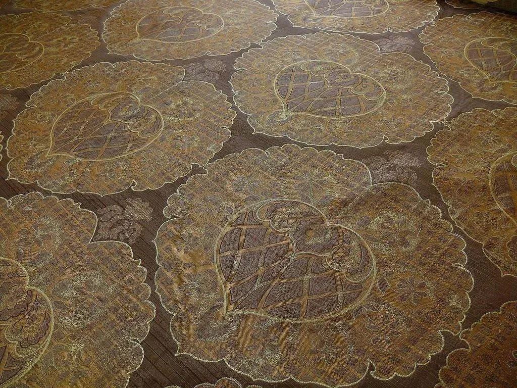 by yard 100% Silk Lampas Aged Metal Large Medallion "godiva" Brown Gold MSRP USD 328/yard