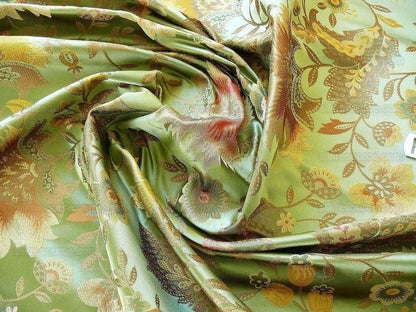 By yard 100% Silk Lampas Spring Garland "garland" Green