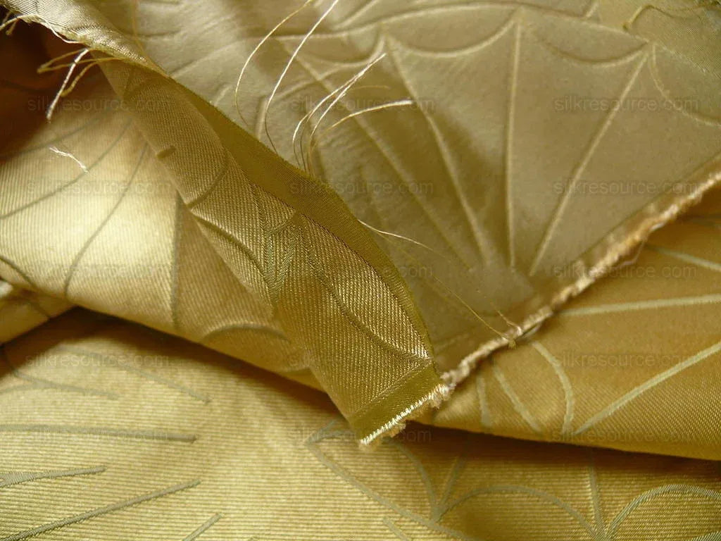 100% Silk Damask Modern Geometric Daisy Round "blond" Gold