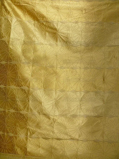 100% Silk Damask Modern Geometric Daisy Round "wheat" Gold