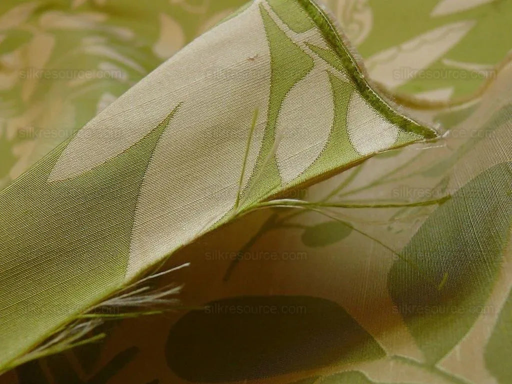 100% Silk Damask Fairy Tale Tree Of Life "spring" Green Thick Josef Frank MSRP USD356/Y