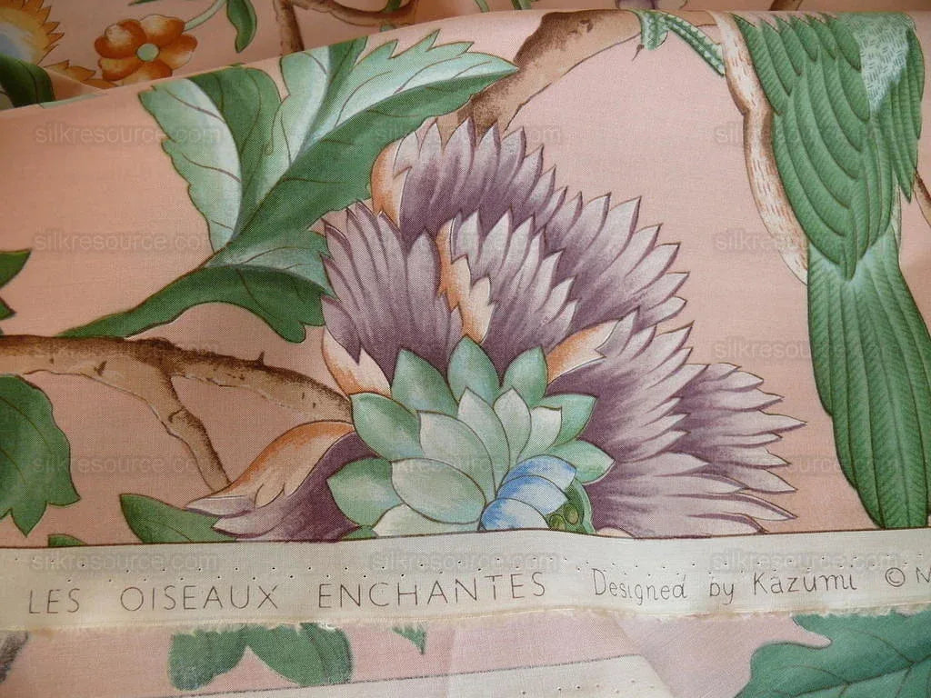 Clarence House Les Oiseaux Enchantes Bird Ratti Silk Italian Peach Pink MSRP USD 642/Y