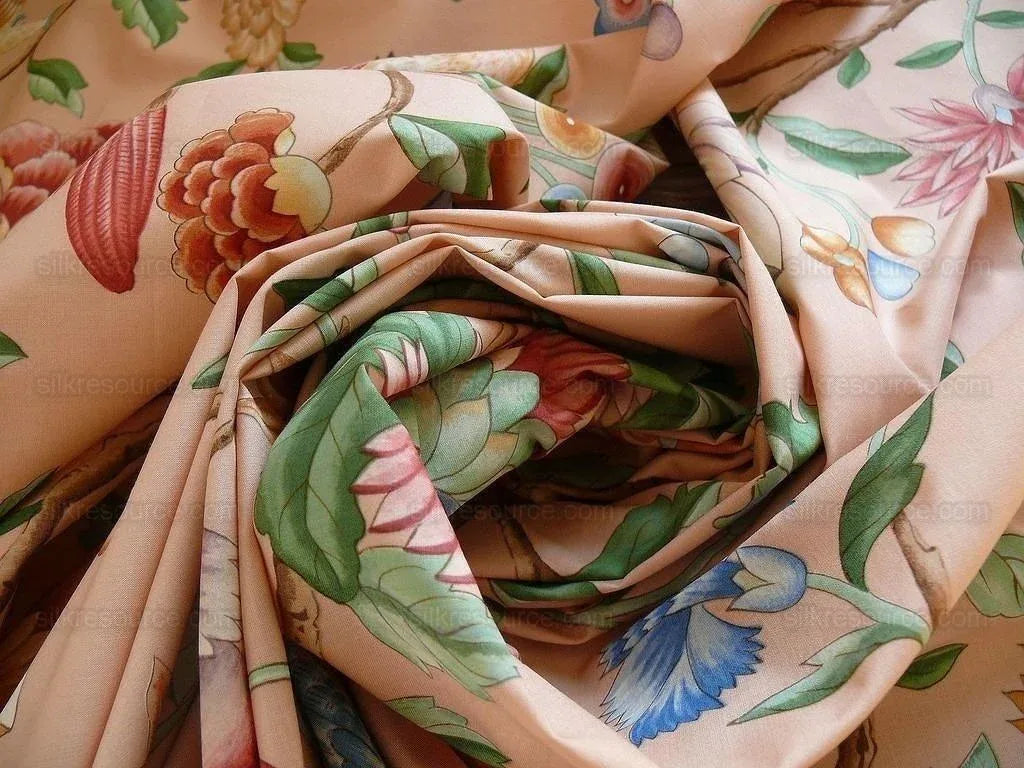 Clarence House Les Oiseaux Enchantes Bird Ratti Silk Italian Peach Pink MSRP USD 642/Y