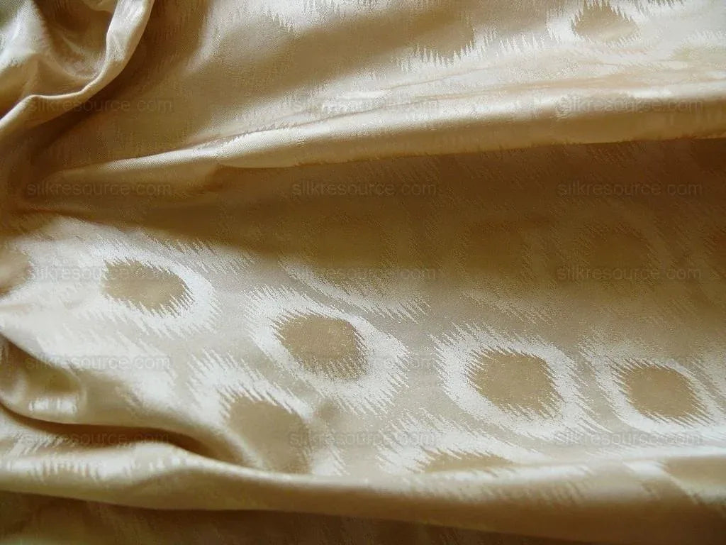 100% Silk Jacquard Peacock Feather  Circle"flax" Ecru White