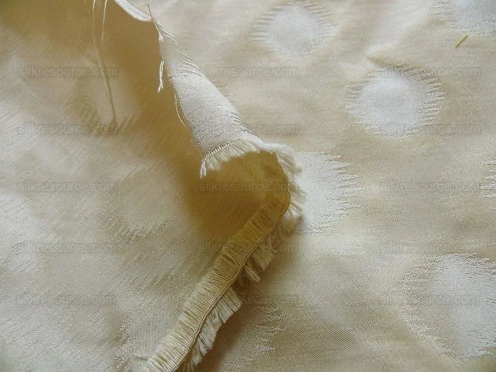 100% Silk Jacquard Peacock Feather  Circle"flax" Ecru White