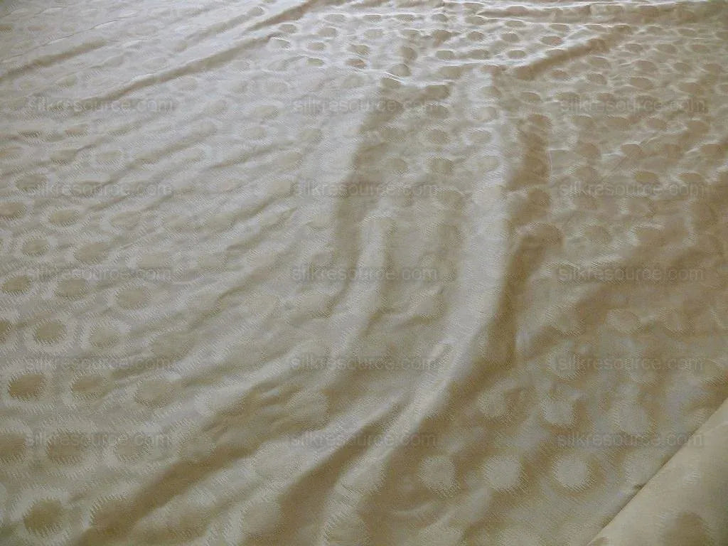 100% Silk Jacquard Peacock Feather  Circle"flax" Ecru White