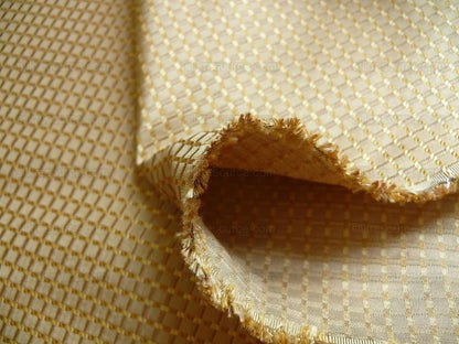 100% Silk Jacquard Dashed Square Texture "coin" Gold Plaid