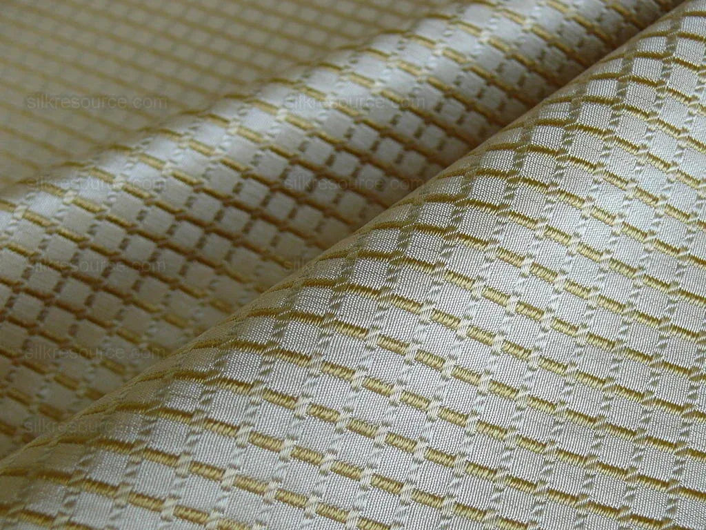100% Silk Jacquard Dashed Square Texture "blonde" Cream Plaid