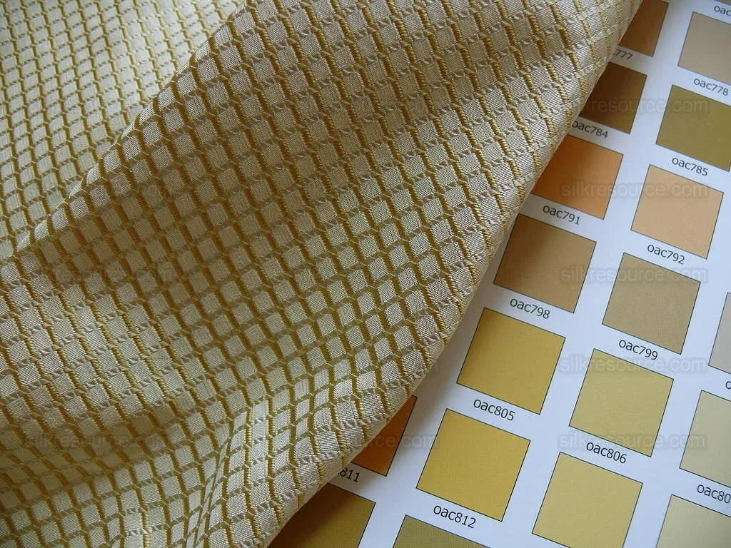 100% Silk Jacquard Dashed Square Texture "blonde" Cream Plaid
