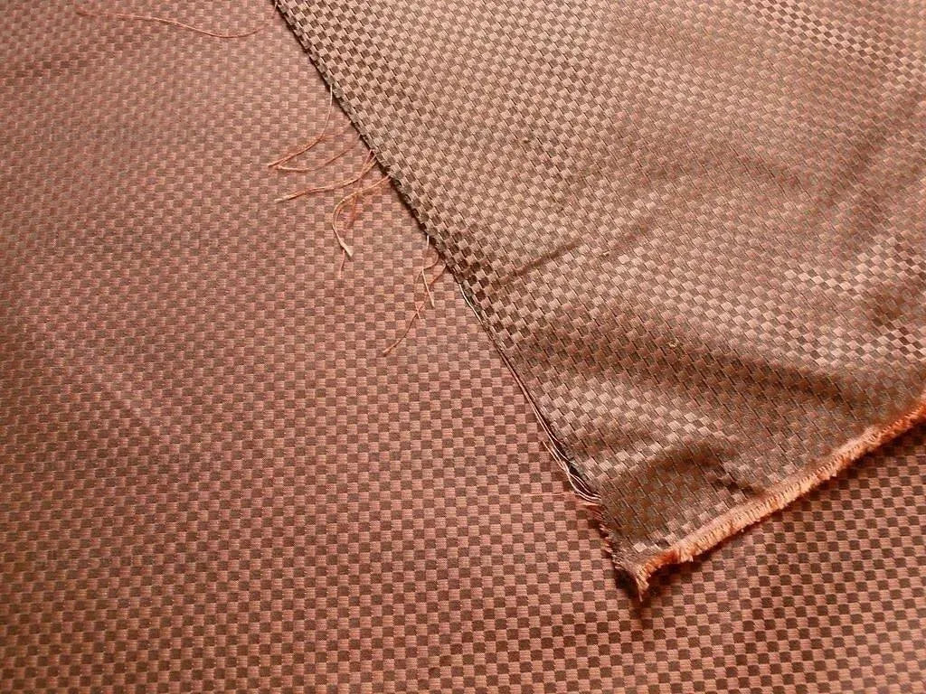 High End 100% Silk Mini Check  "zinnia" Red Brown Heavy! MSRP USD275/Y