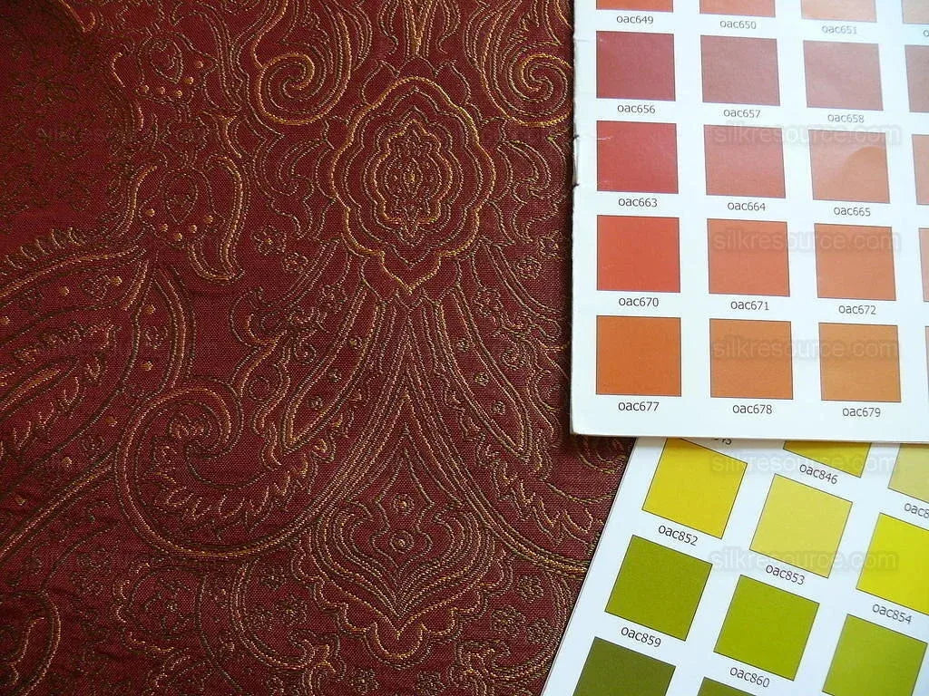 By Yd Levant 100% Silk Fine Line Damask Lampas Paisley "victorian" Red Brown Gold Large Medallion Reversible