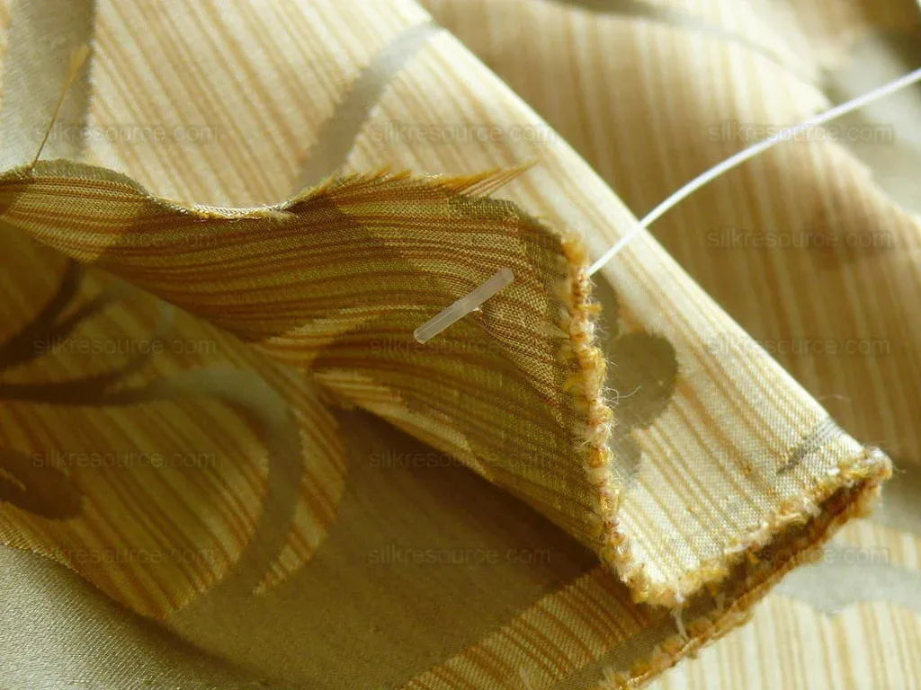 100% Silk Damask Peony River - Palm Green