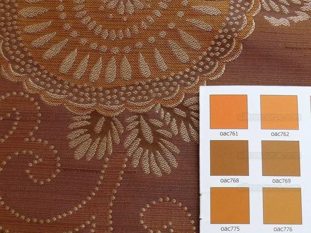 By yard Asian Modern 100% Silk Jacquard Retro Mum "cognac" Brown Beige