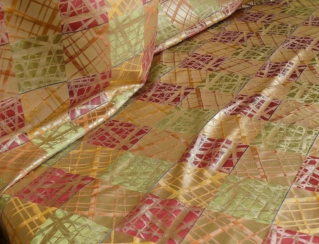 100% Silk Jacquard Mirror Square "jewel" Gold Red Green MSRP USD 230/y