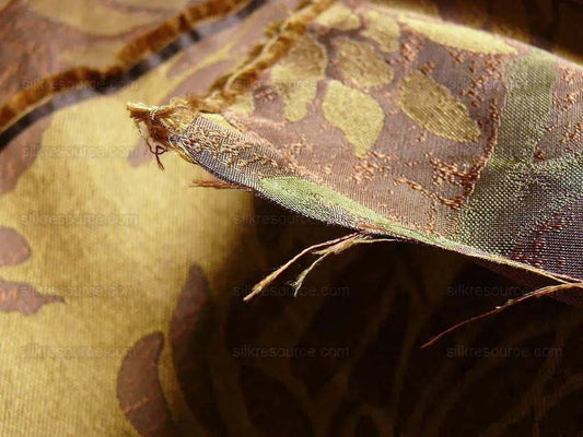 High End 100% Silk Jacquard Kimono Mum Chrysanthemum Flower "coin" Copper Gold