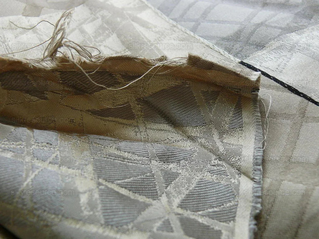 100% Silk Jacquard Mirror Square "silver" Gold Gray MSRP USD 230/y