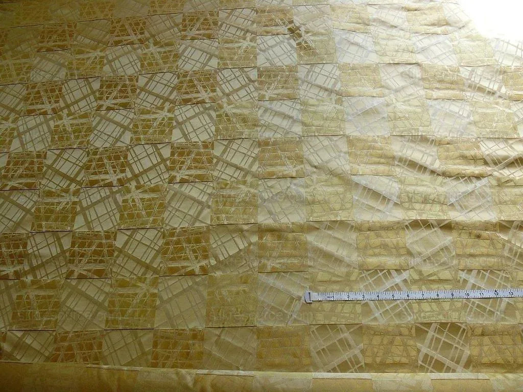 100% Silk Jacquard Mirror Square "creme" Gold Cream MSRP USD 230/y
