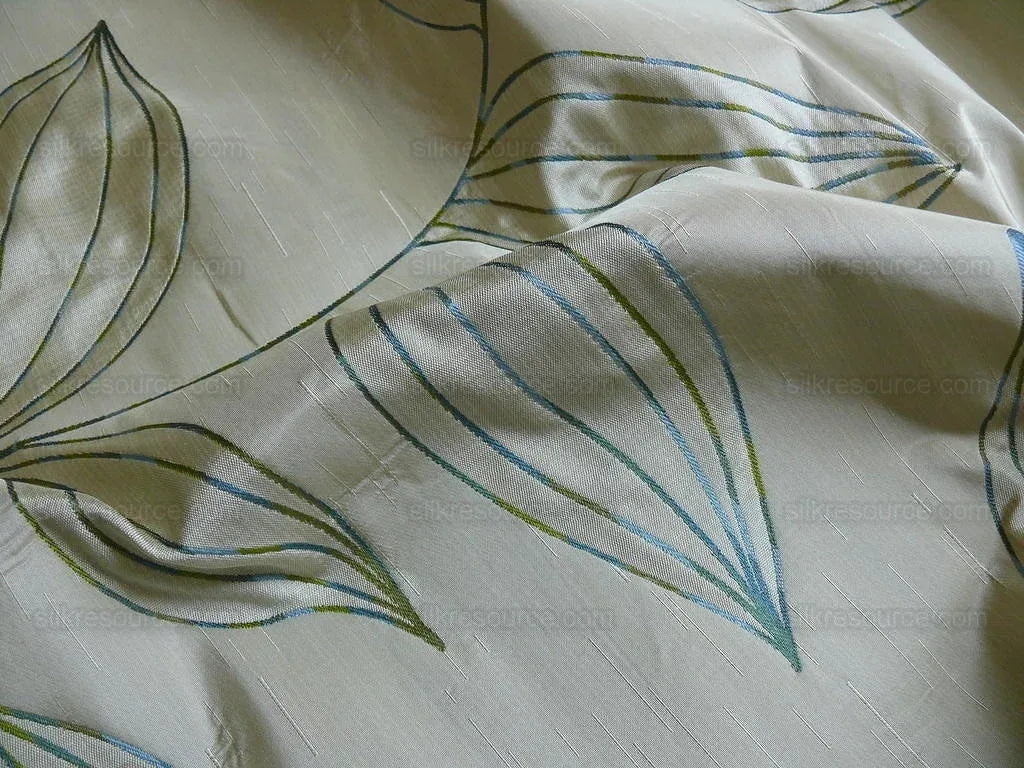 Beacon Hill 100% Silk Lampas Modern Vine "cloud" Cream MSRP USD200+/y