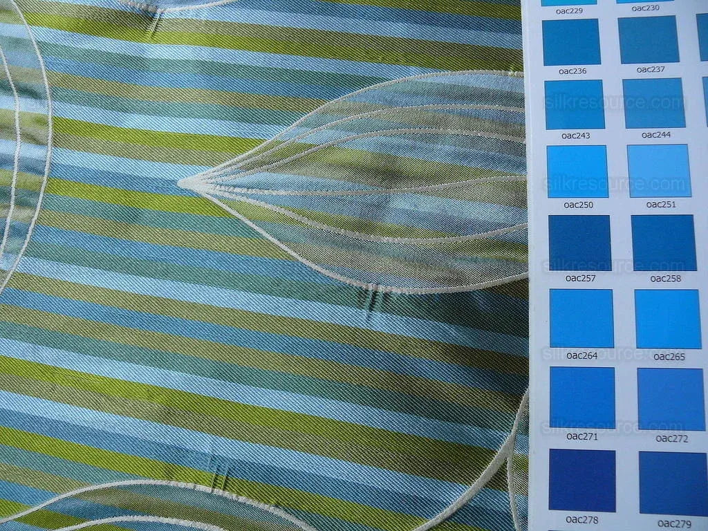 Beacon Hill 100% Silk Lampas Modern Vine "cloud" Cream MSRP USD200+/y