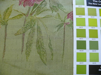 by yard Heavy Silk Lampas Peony Buds In Golden Drizzle Pink "chartreuse"