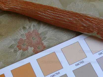 100% Silk Lampas Tri-leaf Flower "ladyslipper" Gold White Pink